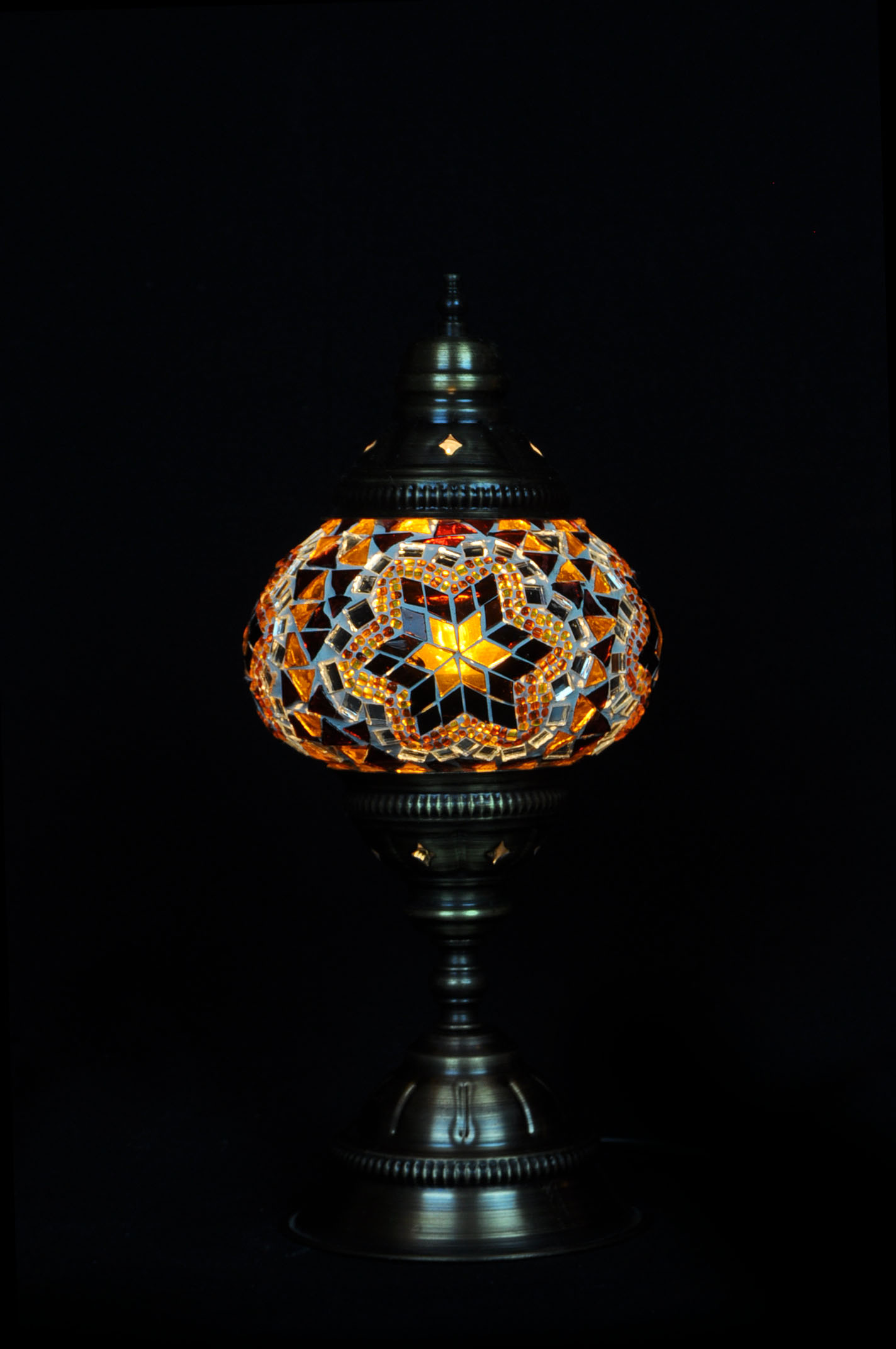 MOSAIC TABLE LAMP MEDIUM
